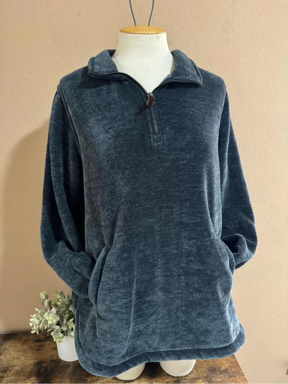 32 Degrees Women's Plush Quarter-Zip Hoodie - Charcoal Gray